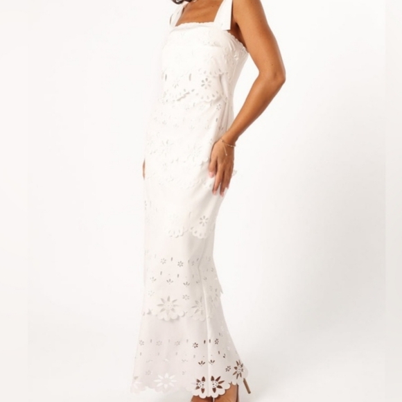 Petal & Pup White Lace Maxi Dress - Picture 3 of 12